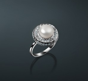 Серебряное кольцо с жемчугом к-5035: белый пресноводный жемчуг, серебро 925°