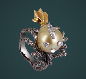 Кольцо с жемчугом 007-062-041: золотистый морской жемчуг, золото 750°